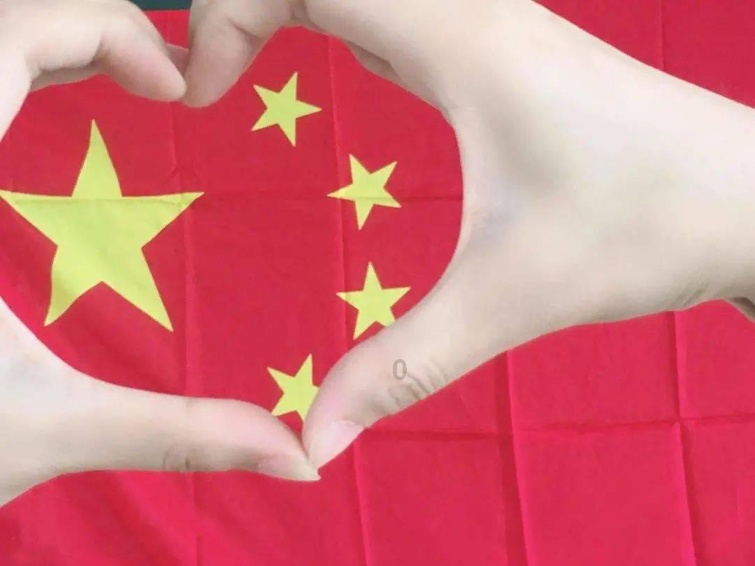 女人鼻子小怎么让鼻子变大一点游戏画面